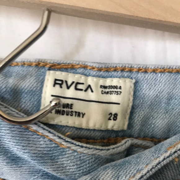 Rvca shorts - Picture 2 of 2